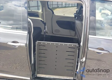 2020 Chrysler Pacifica Limited from USA, damaged, VIN 2C4RC1GG0LR237928